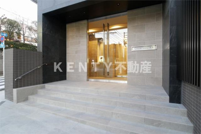 【エントランス】 | ＣＯＵＲＴＹＡＲＤ洗足 | エントランスです