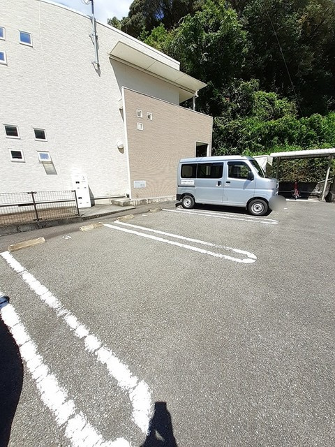 パーシモン・Ｋの駐車場|駐車場