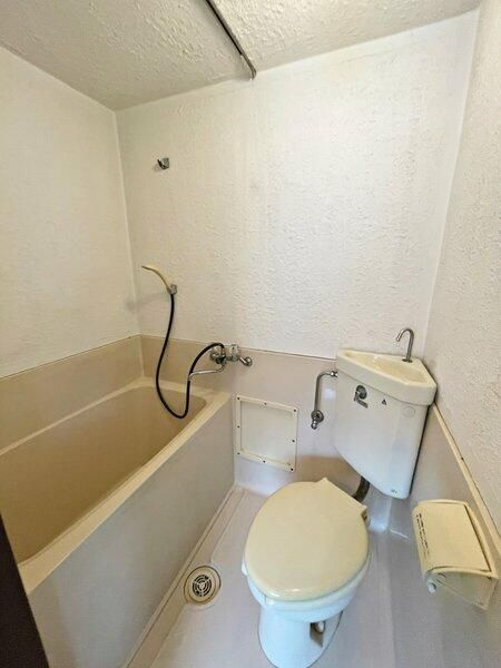 一ツ橋コーポの浴室