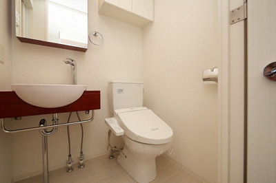 【トイレ】 | SERENiTE福島scelto | シンプルで使いやすいトイレです