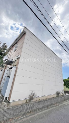 レオパレスサンジの外観