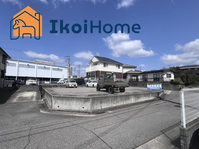 神戸市西区小山　土地の外観|広々99.25坪の建築条件無しの土地です！開放感のある角地♪周辺商業施設充実の生活至便良好です！