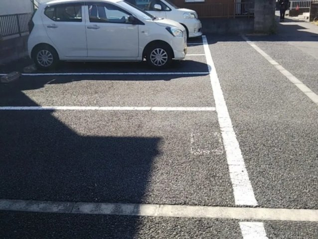 レオパレスＥｓｐｅｒａｎｚａの駐車場