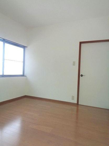 【洋室】 | 飯塚市潤野戸建