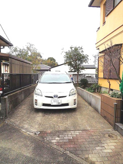 【駐車場】