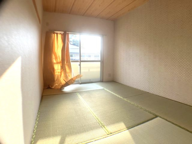 リファインドマンションＫの和室