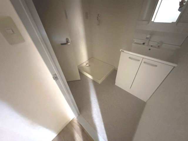 リファインドマンションＫの洗面所