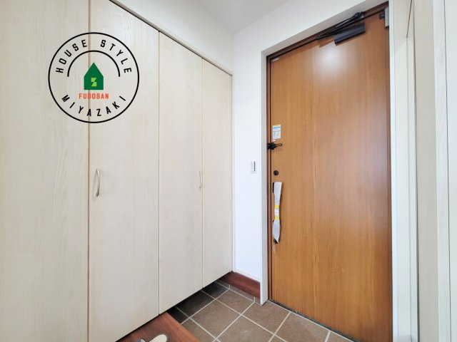 パティオニュータウン月見ヶ丘（11号棟）の防犯設備|二重ロックでしっかり防犯対策ができます。