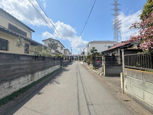高座郡寒川町岡田7丁目　建築条件なし　売地の前面道路含む現地写真|前面道路の様子です◇