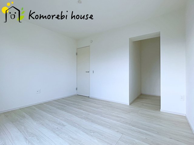 さいたま市見沼区蓮沼　8期　新築一戸建て　KIS　01の寝室