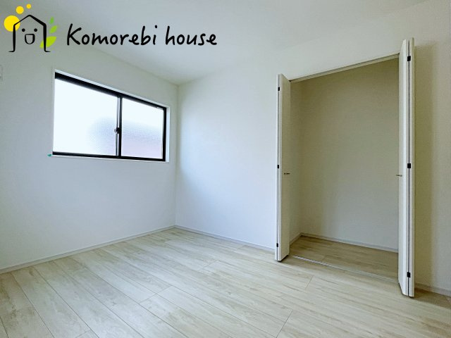 さいたま市見沼区蓮沼　8期　新築一戸建て　KIS　01の洋室