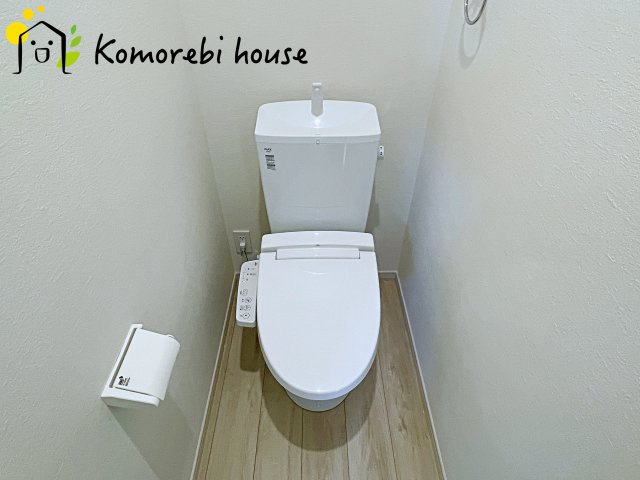 さいたま市見沼区蓮沼　8期　新築一戸建て　KIS　01のトイレ