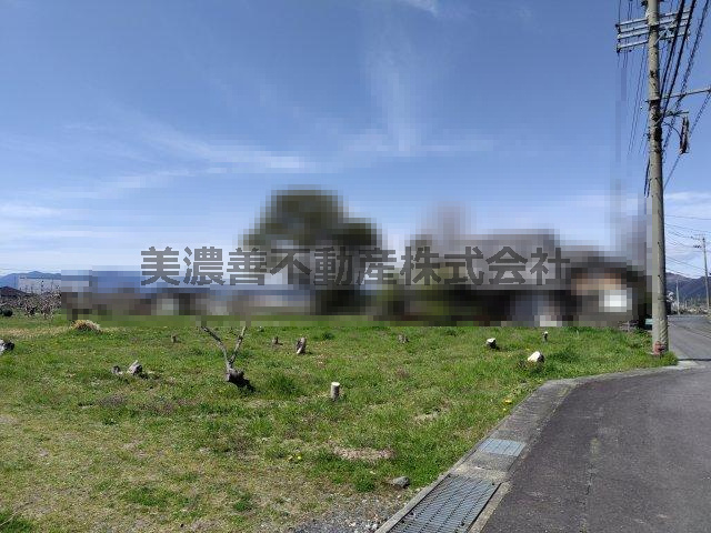 ６４８０９　本巣市七五三土地の外観