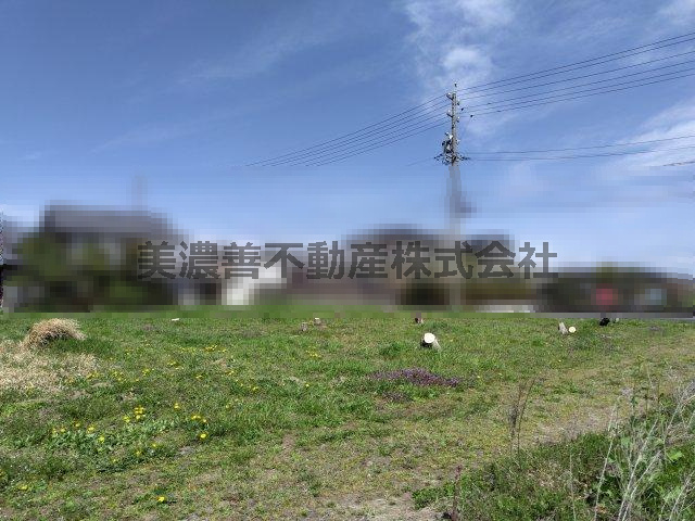 ６４８０９　本巣市七五三土地の外観