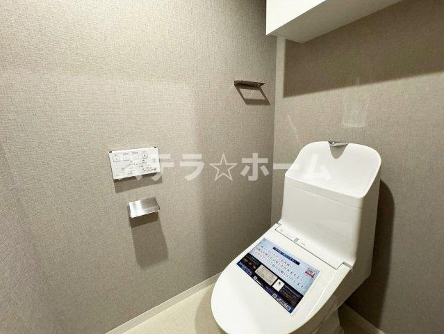 財形吹田ハイツのトイレ|落ち着いたトイレです