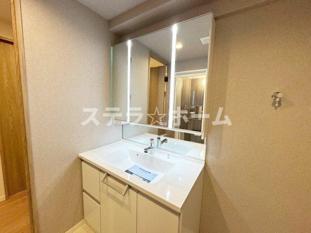 財形吹田ハイツの独立洗面台|朝の身支度には欠かせない独立洗面化粧台