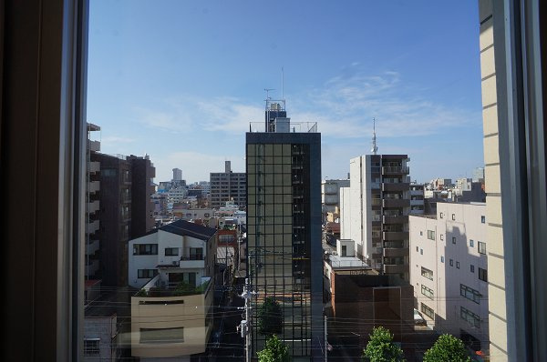 プライムメゾン森下の展望|小窓より
