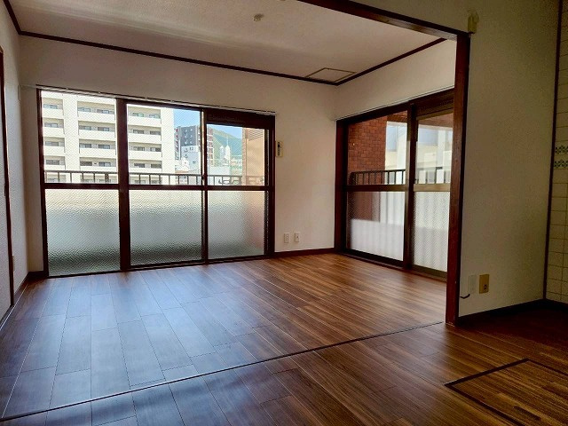 【洋室】 | 山内シャルム黄金3