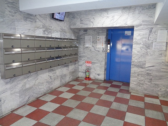 【エントランス】 | 山内シャルム黄金3