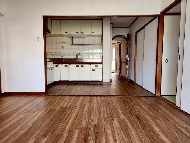 【居間・リビング】 | 山内シャルム黄金3