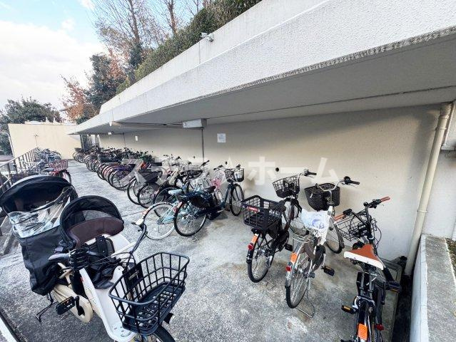 インペリアル千里青葉丘の駐輪場|駐輪場です