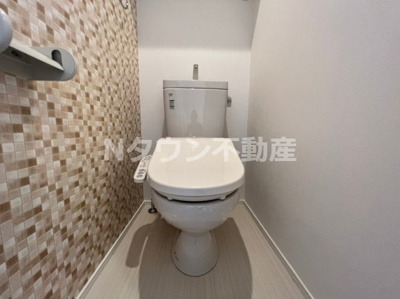 【トイレ】 | ハーモニーテラス清水Ⅵ | ゆったりとした空間のトイレです