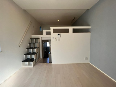 【居間・リビング】 | ハーモニーテラス清水Ⅵ | ゆったりとした居間です