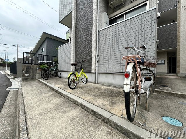 【その他共用部分】 | ハーモニーテラス長田町 | 駐輪場です