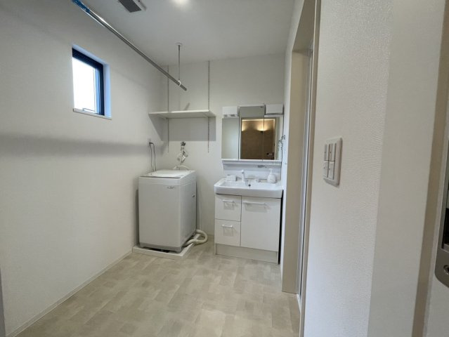 鯖江市糺町のアパートの外観