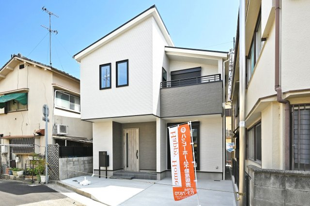 マドレコート大庄西町2丁目新築一戸建て│3LDK+S│駐車2台可（制限有）の外観|阪神「武庫川」駅徒歩12分の立地に限定1邸新築戸建が誕生いたしました。即日ご案内可能です。皆様からのご連絡を心よりお待ちしております。