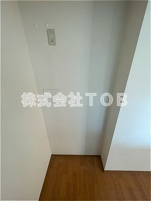 【その他】 | オーキッドスクエア | 冷蔵庫置き場※クリーニング中の撮影※