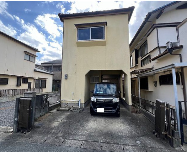 福岡市東区香椎駅東１　 売一戸建て住宅