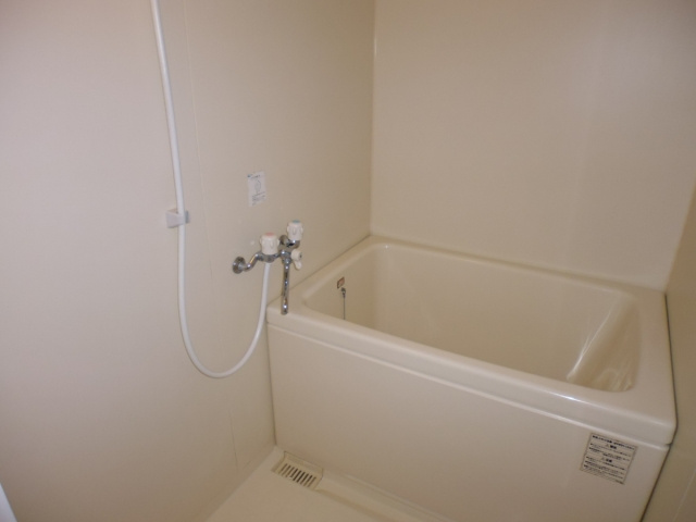 パロス135の浴室