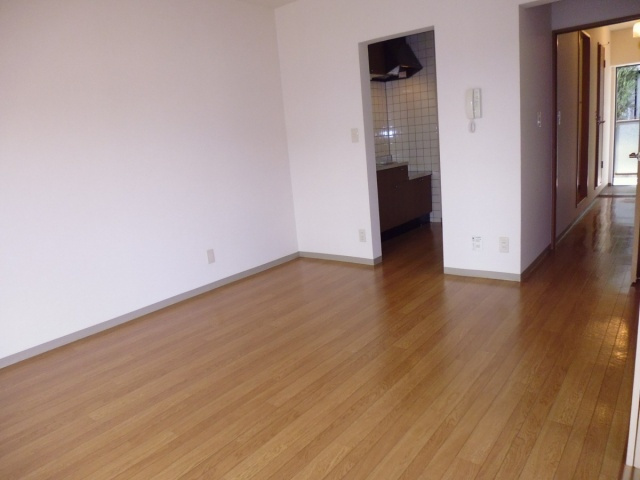 パロス135の居間・リビング