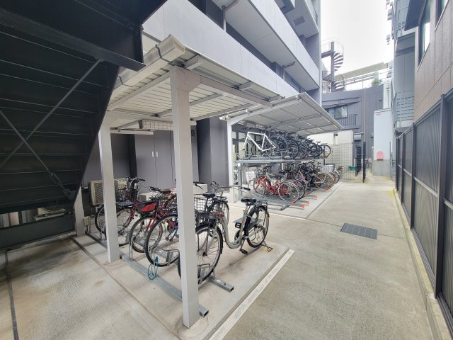 デュオヒルズ和歌山城の駐輪場