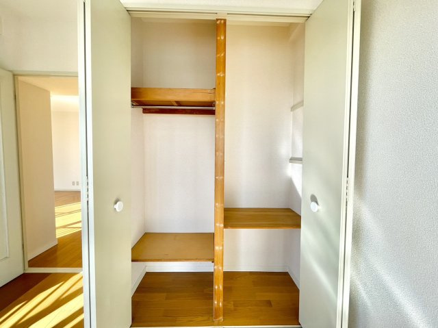 グランドメゾン住吉本町の収納|便利な収納スペースです