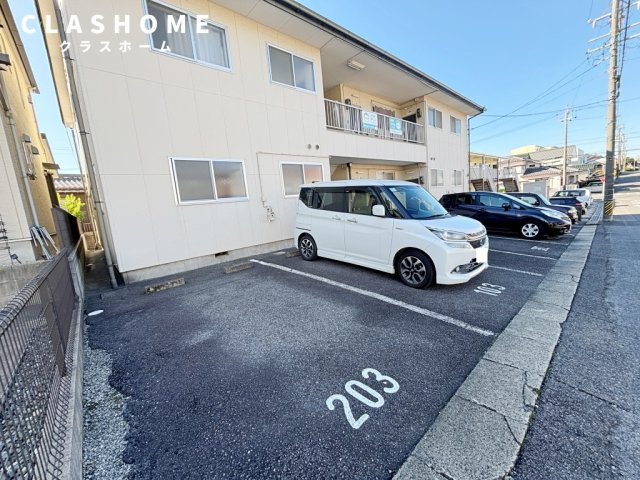 ピアハイツ　　　刈谷市の賃貸はクラスホーム刈谷店 の駐車場