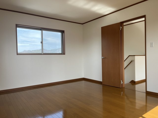 【成約特典有り】米沢市万世町牛森4150-31の洋室|洋室約10帖