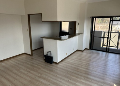 【居間・リビング】 | グランドパレス松崎