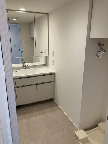 【独立洗面台】