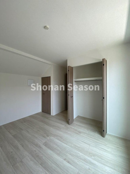 【収納】 | 全居室収納完備し、お部屋ごと空間を広々お使いいただけます！