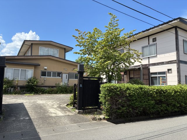 米沢市松が岬１丁目　売地の外観