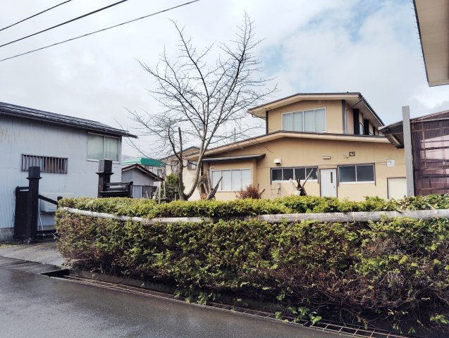 米沢市松が岬１丁目　売地の外観