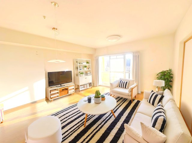 パークヒルズめじろ台　EV付き！上階無し・角住戸！団地内商店街あります！の画像