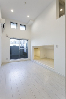 【洋室】 | Avant unpas