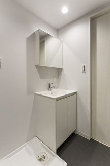 【独立洗面台】 | Avant unpas