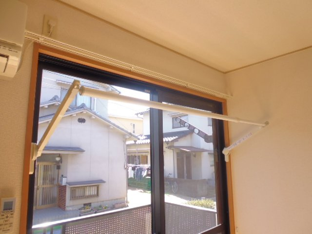 ピオーネ三宅の設備|室内物干し