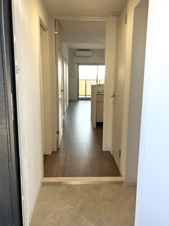 エクストラパレスの玄関