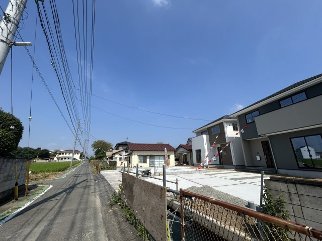 新築　前橋市朝倉町2期　2号棟の前面道路含む現地写真|現地写真　南西側接道幅員約4.5ｍ