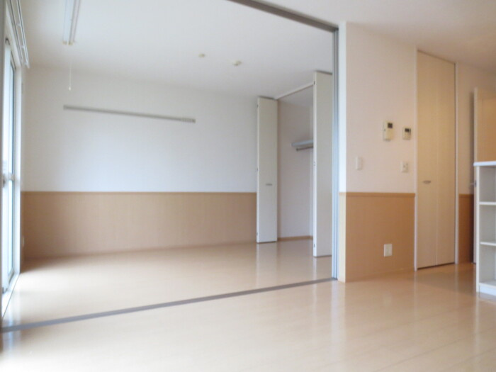 プレジオ南恒久の洋室|202 ＬＤＫ 洋室